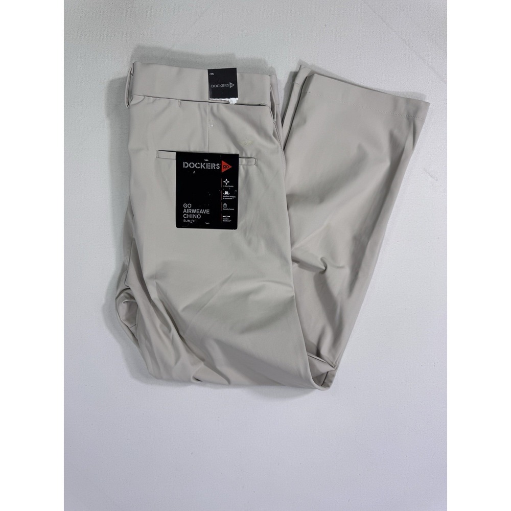 Dockers Go Airweave Chino Slim Fit Men's 32x29 (33x28) NWT Performance Casual